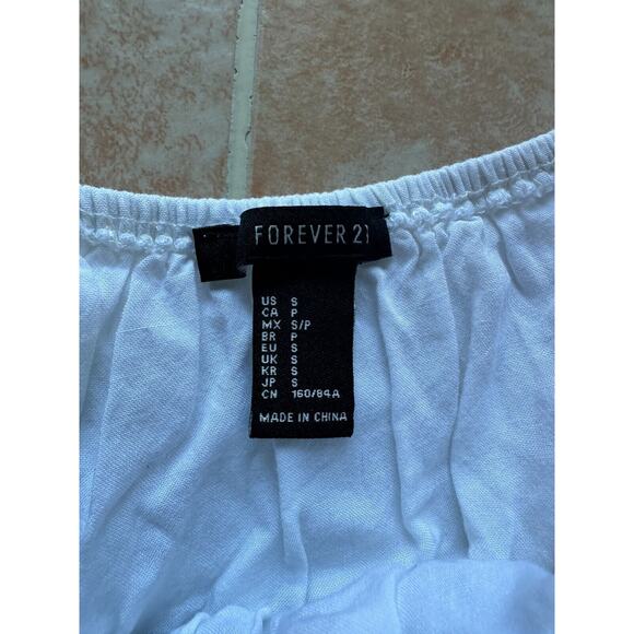 FOREVER 21 Off shoulder white embroidered crop top blouse size S - Picture 5 of 7